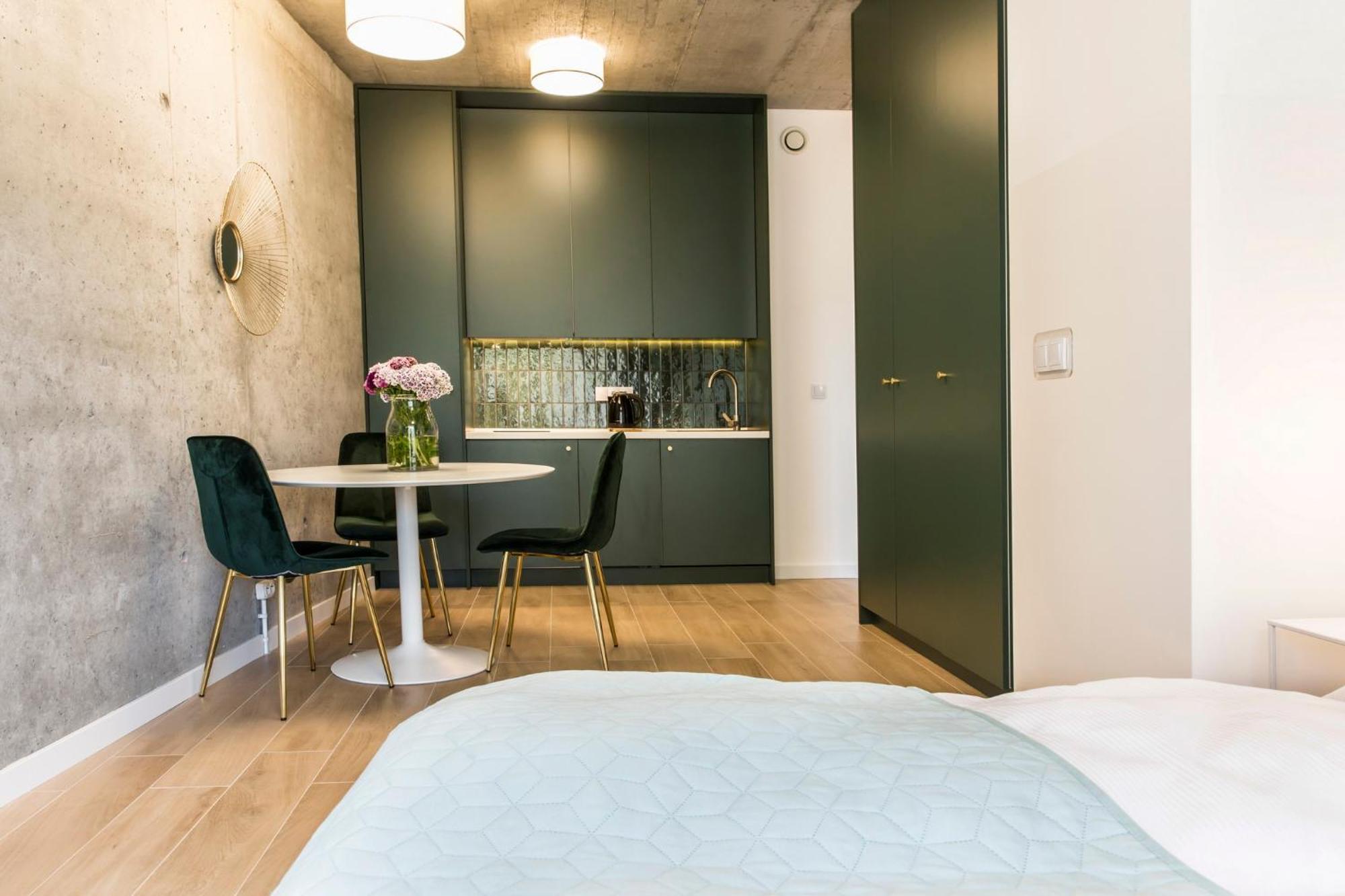 Piedmont House Leilighet Krasków Eksteriør bilde